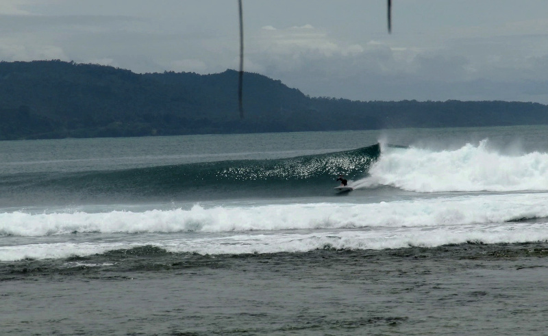 Jennys Right surf break South Sumatra